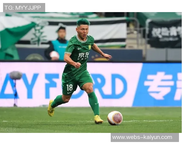 国安队与鲁能激战正酣谁能在这场巅峰对决中笑到最后