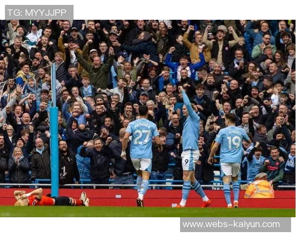 曼联与曼城激战正酣比赛直播精彩瞬间全程回顾与分析 曼联与曼城激战正酣比赛直播精彩瞬间全程回顾与分析